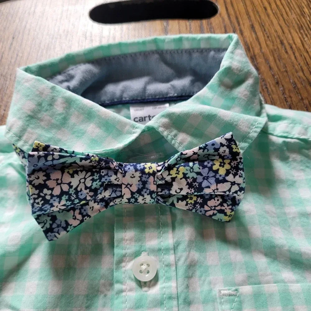 Bundle/Lot of 2 Button Down Shirts Bodysuit Shirt Size Boy's 18 Months